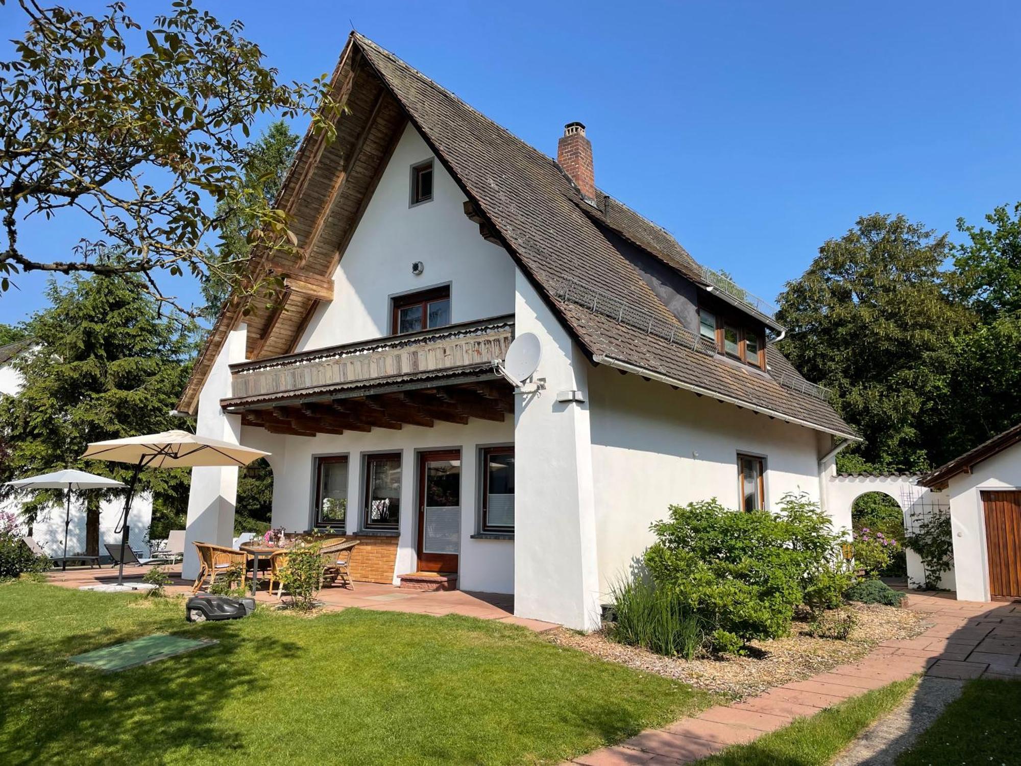 Messe- & Ferienhaus Gertraud Am Ludwigskanal, 24 H Self Check-In, Gratis Parken 文德尔施泰因 外观 照片